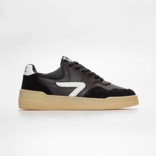 Product: COURT