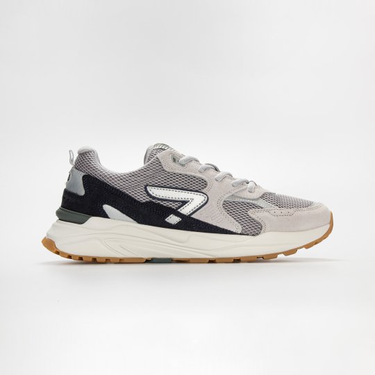 Hot deals hub shoes best sale